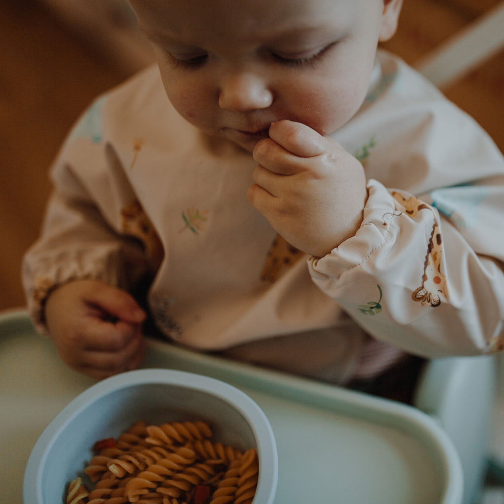 JBØRN Silicone Bowl & Spoon Set - Personalisable Baby Products Sold and Personalised by JustBørn