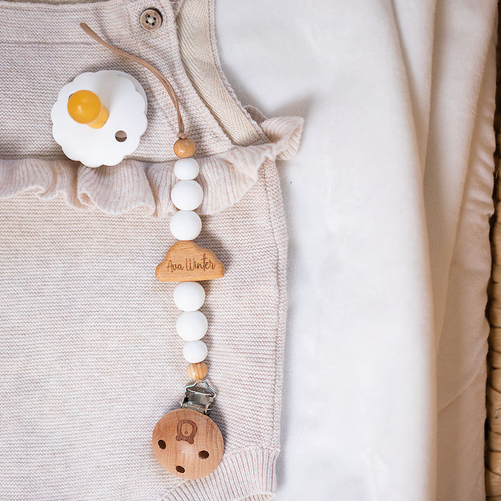 JBØRN CLOUD Pacifier Clip | Personalisable White Yes - Personalisable Baby Products Sold and Personalised by JustBørn