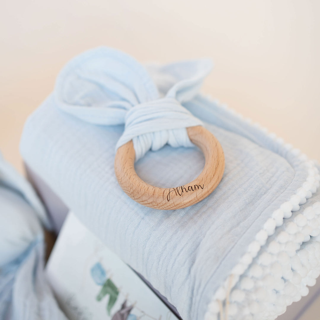 JBØRN Organic Muslin Swaddle Blanket & Teether Gift Set - Personalisable Baby Products Sold and Personalised by JustBørn