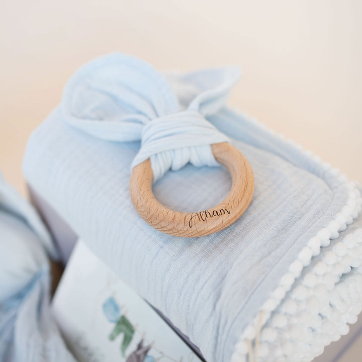 JBØRN Organic Muslin Swaddle Blanket & Teether Gift Set - Personalisable Baby Products Sold and Personalised by JustBørn