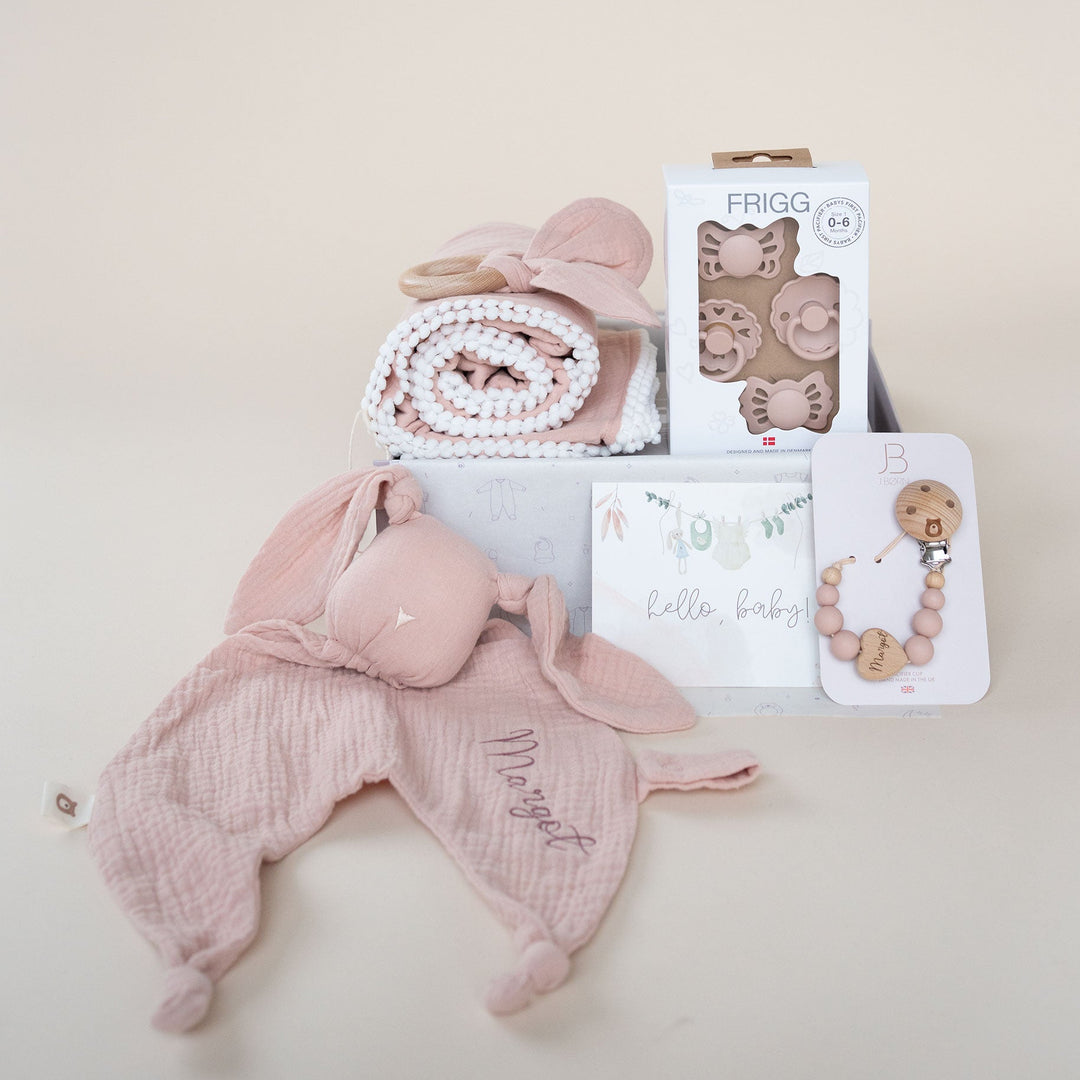 JBØRN Luxury Newborn Muslin Gift Set Blush - Personalisable Baby Products Sold and Personalised by JustBørn