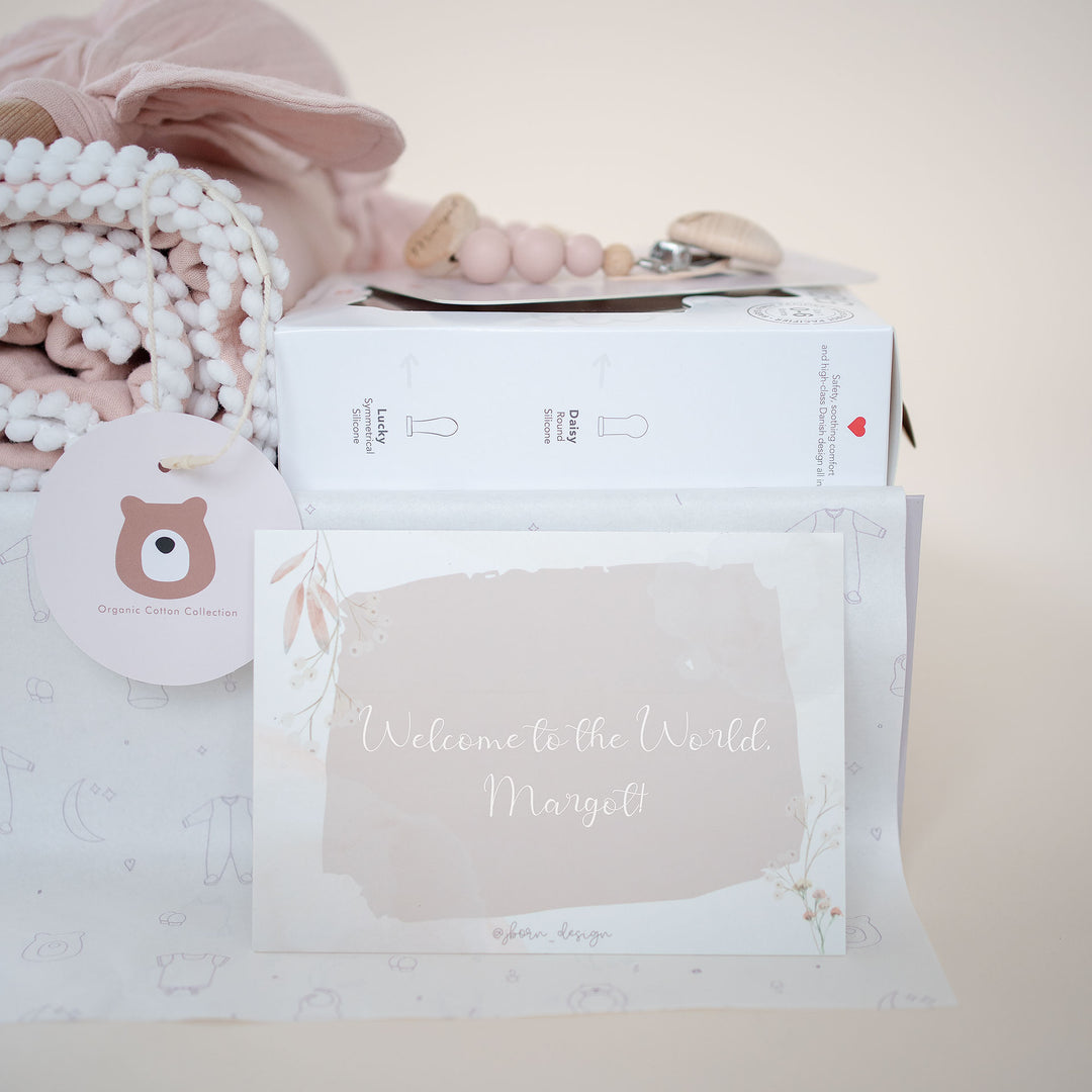 JBØRN Luxury Newborn Muslin Gift Set - Personalisable Baby Products Sold and Personalised by JustBørn