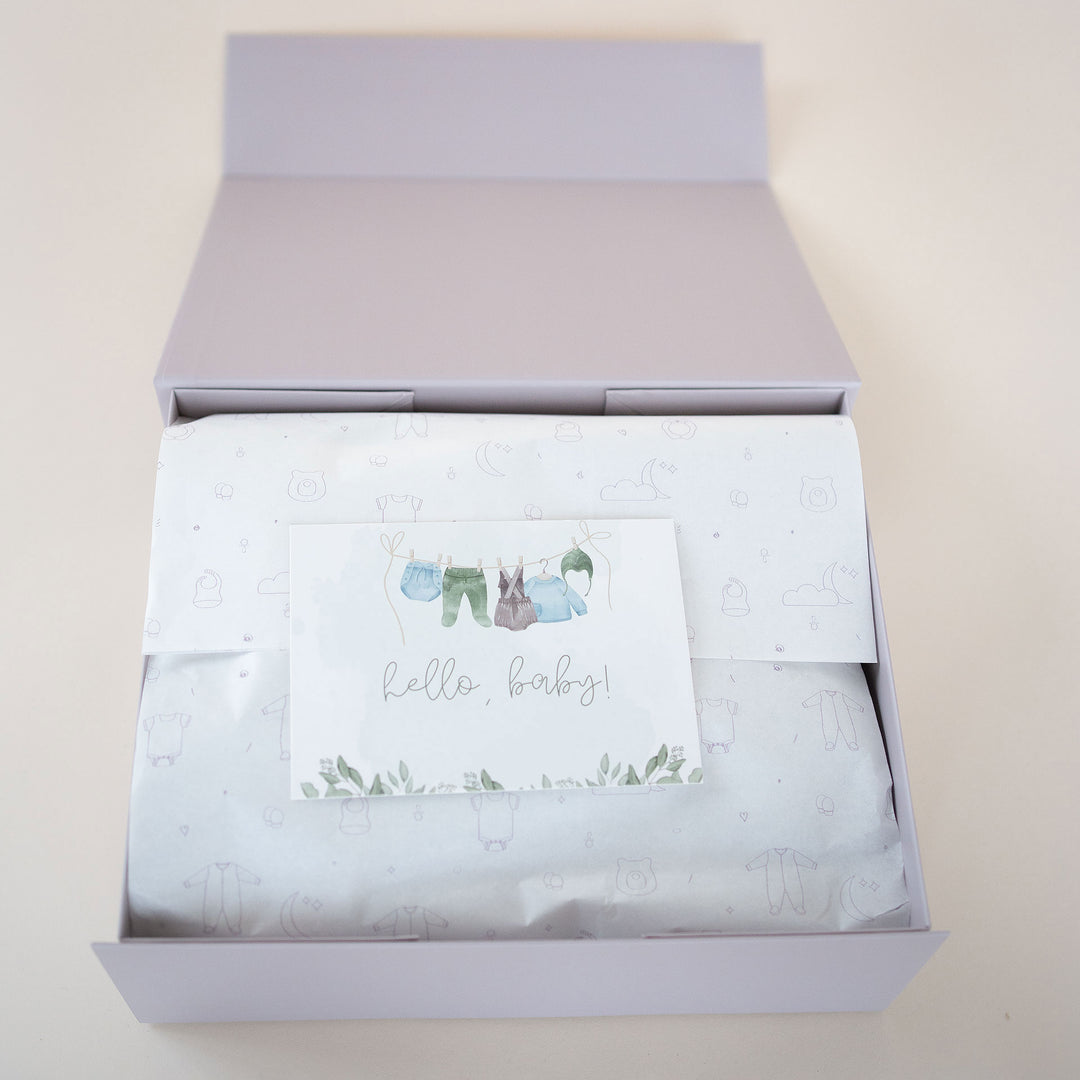 JBØRN Luxury Newborn Muslin Gift Set - Personalisable Baby Products Sold and Personalised by JustBørn