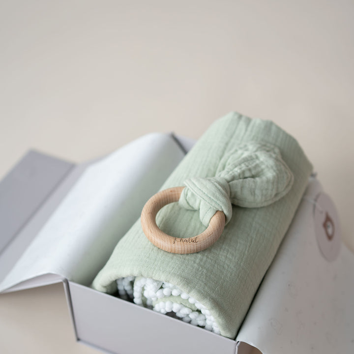 JBØRN Organic Muslin Swaddle Blanket & Teether Gift Set Pistachio Muslin - Personalisable Baby Products Sold and Personalised by JustBørn