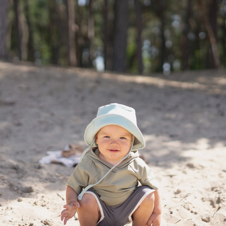 JBØRN Organic Cotton Baby Sun Hat - Personalisable Baby Products Sold and Personalised by JustBørn